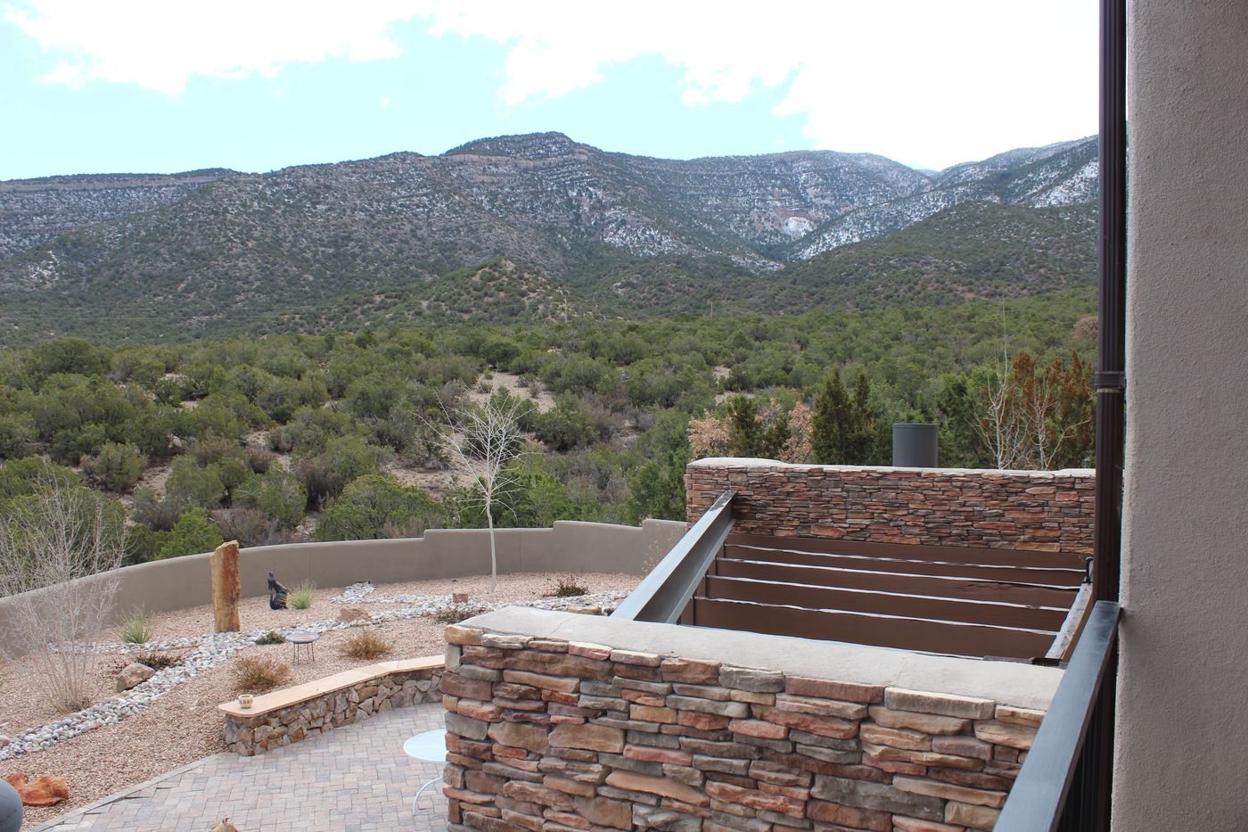 Mountain-View Home