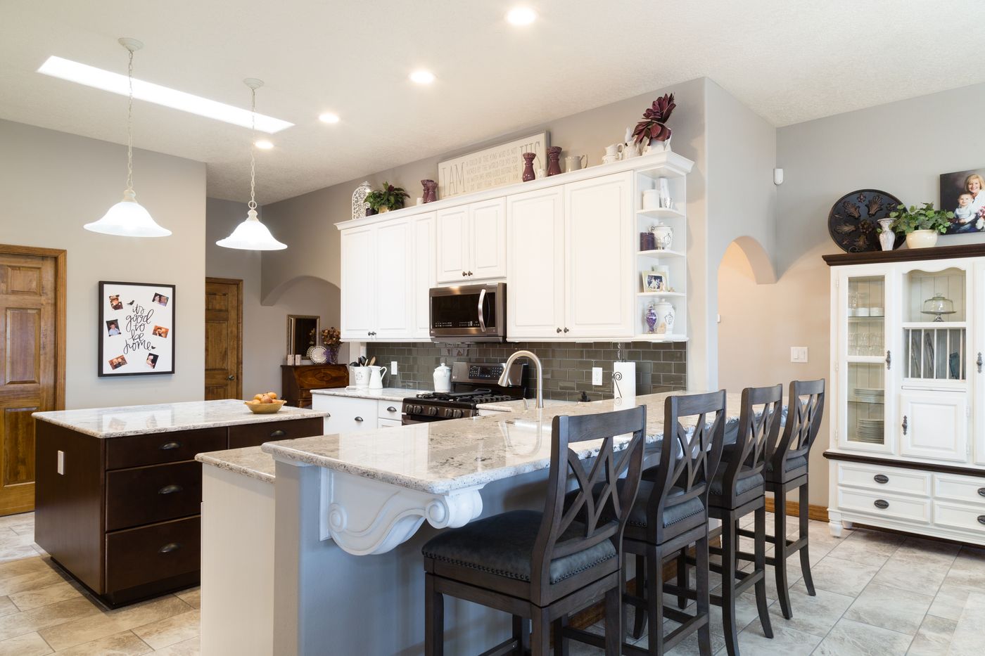 Transitional White Kitchen